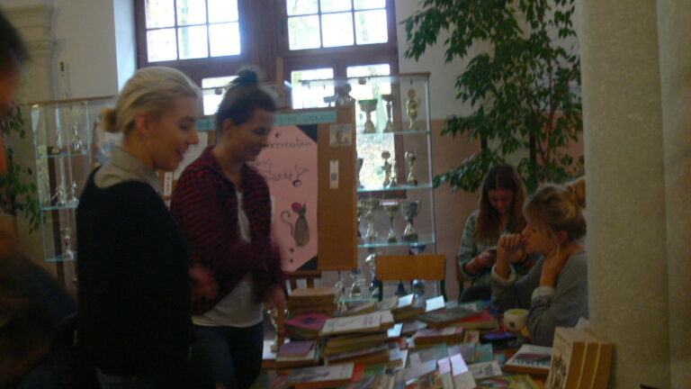 01-31.10.2016-Międzynarodowy Miesiąc Bibliotek Szkolnych — zdjęcie 46