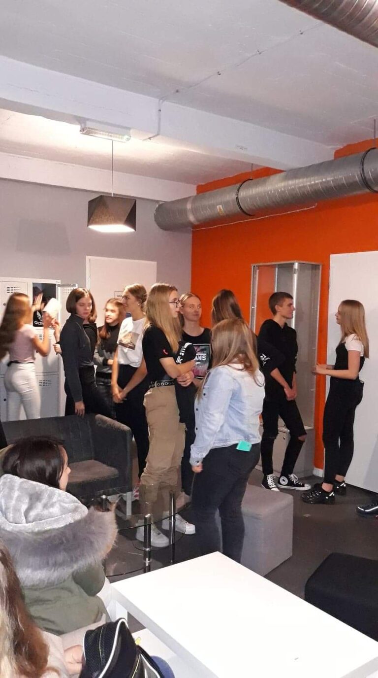 29.10.2019-Wycieczkla kl. 1D do Warszawy — zdjęcie 14